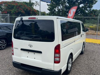 2017 Toyota Hiace