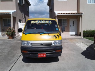 2004 Toyota Hiace for sale in St. Catherine, Jamaica