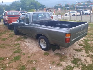 1991 Toyota 22re for sale in St. Elizabeth, Jamaica