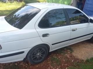 2001 Nissan Sunny