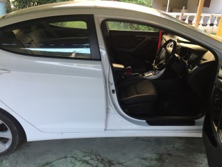 2013 Hyundai Elantra for sale in Kingston / St. Andrew, Jamaica
