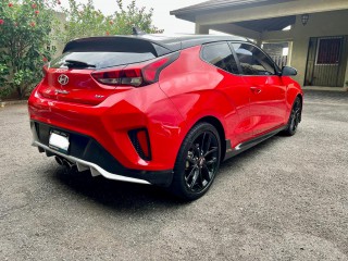 2020 Hyundai Veloster