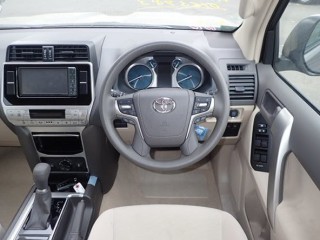 2023 Toyota Prado