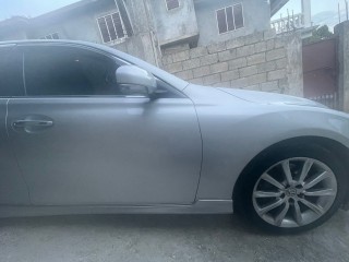 2011 Toyota Mark X