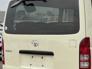 2017 Toyota Hi top Hiace