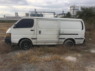 2002 Toyota Hiace for sale in Kingston / St. Andrew, Jamaica