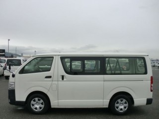 2016 Toyota Hiace