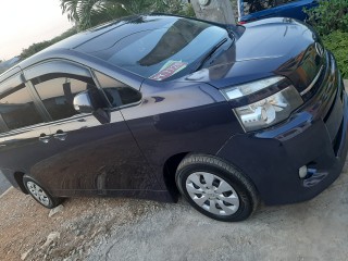 2010 Toyota Voxy for sale in Trelawny, Jamaica