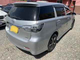 2013 Toyota Wish