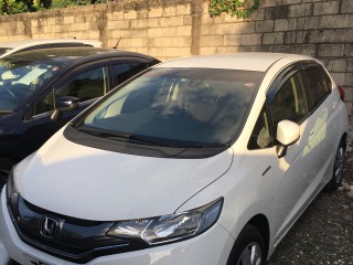 2015 Honda Fit hybrid for sale in Kingston / St. Andrew, Jamaica