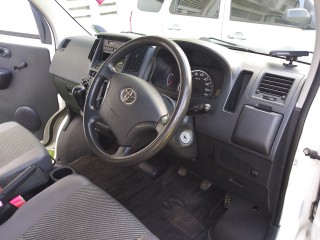 2012 Toyota LiteAce Truck