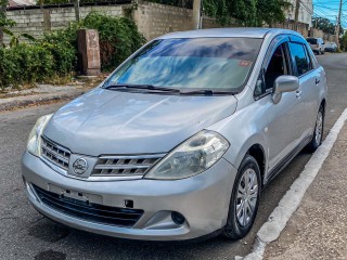 2009 Nissan tiida