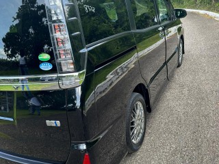 2016 Toyota Voxy for sale in Manchester, Jamaica