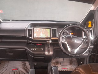 2013 Honda Stepwagon