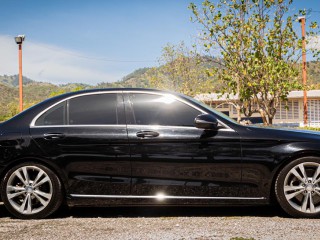 2016 Mercedes Benz 4 Matic for sale in Kingston / St. Andrew, Jamaica