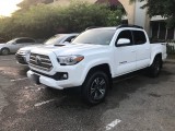 2017 Toyota Tacoma TRD Sport for sale in Kingston / St. Andrew, Jamaica