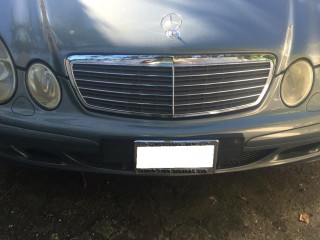 2006 Mercedes Benz E200 Kompressor for sale in Kingston / St. Andrew, Jamaica