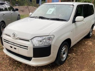 2015 Toyota Succeed for sale in Kingston / St. Andrew, Jamaica