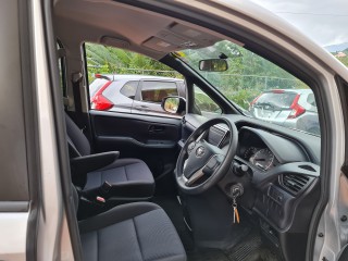 2017 Toyota Voxy for sale in Kingston / St. Andrew, Jamaica