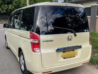 2012 Honda Stepwagon