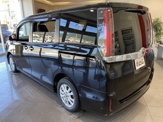 2018 Toyota Noah GPackage 
$4,100,000