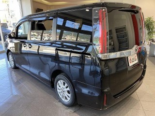 2018 Toyota Noah GPackage for sale in Kingston / St. Andrew, Jamaica