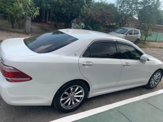 2011 Toyota Crown for sale in Kingston / St. Andrew, Jamaica