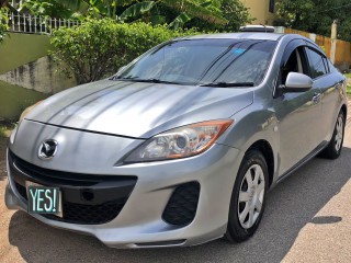 2012 Mazda Axela