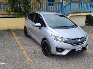 2014 Honda Fit
$1,450,000