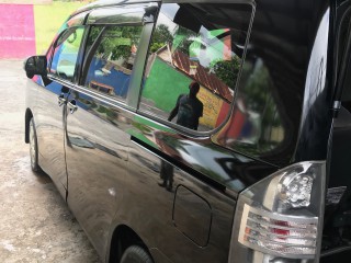 2009 Toyota voxy for sale in St. James, Jamaica