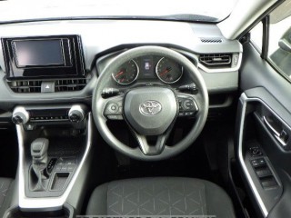 2019 Toyota RAV4 
$5,400,000