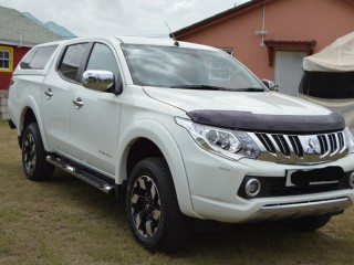 2017 Mitsubishi L200 Barbarian for sale in Kingston / St. Andrew, Jamaica