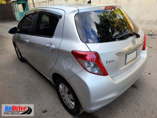 2013 Toyota VITZ