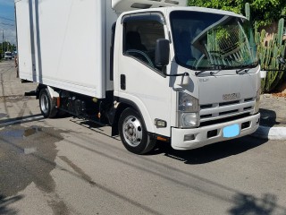 2009 Isuzu Elf for sale in Kingston / St. Andrew, Jamaica