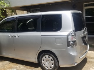 2010 Toyota Voxy for sale in St. James, Jamaica