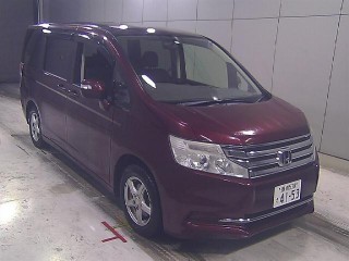 2015 Honda Stepwagon