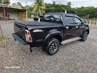 2015 Toyota Hilux