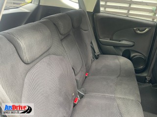 2013 Honda Fit Hybrid for sale in Kingston / St. Andrew, Jamaica