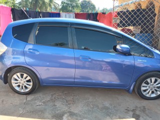2013 Honda Fit hybrid for sale in St. Catherine, Jamaica