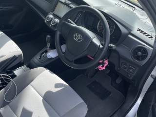 2016 Toyota Axio