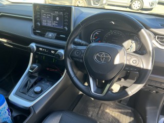 2022 Toyota Rav4 Hybrid G