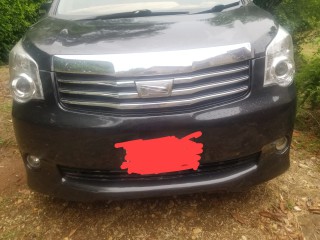 2012 Toyota Noah for sale in Kingston / St. Andrew, Jamaica
