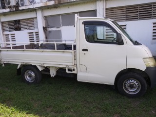 2012 Toyota LiteAce Truck