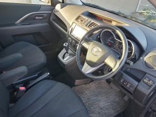 2017 Mazda Premacy
$1,950,000