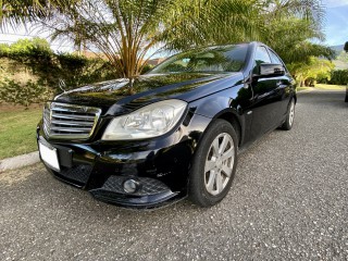 2012 Mercedes Benz C200