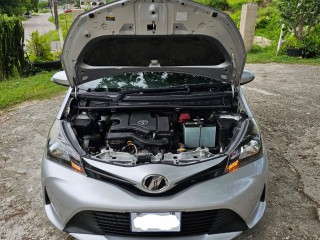 2015 Toyota Vitz 
$1,280,000