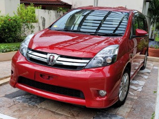 2015 Toyota Isis Platana for sale in Kingston / St. Andrew, Jamaica