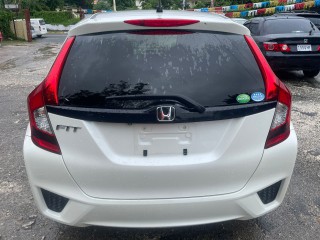 2018 Honda Fit hybrid 100 financing negotiable
$1,999,000