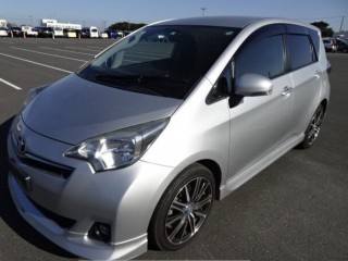 2011 Toyota Ractis Sport for sale in Kingston / St. Andrew, Jamaica