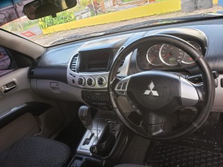 2015 Mitsubishi l200 for sale in Manchester, Jamaica